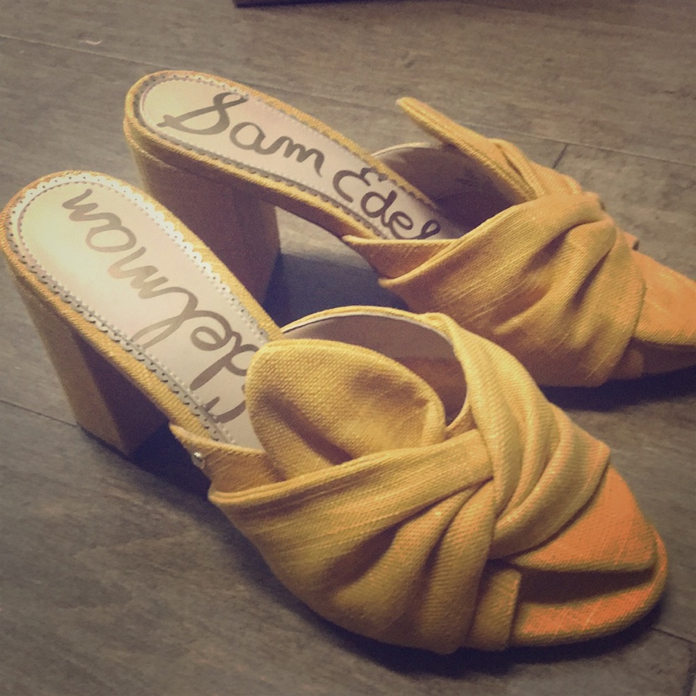 Mustard yellow Sam Edelman sandals